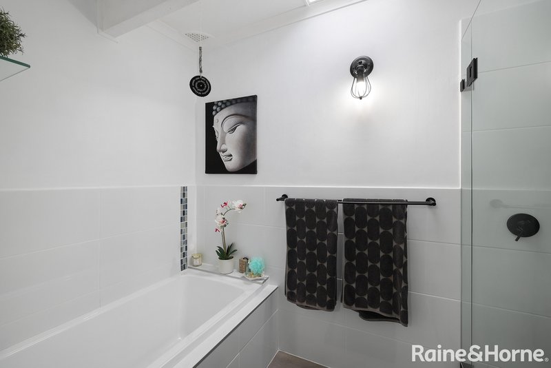 Photo - 3 Crookhaven Drive, Greenwell Point NSW 2540 - Image 12