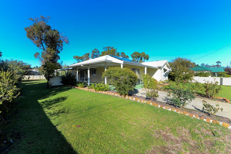 Photo - 3 Cross Street, Nannup WA 6275 - Image 15