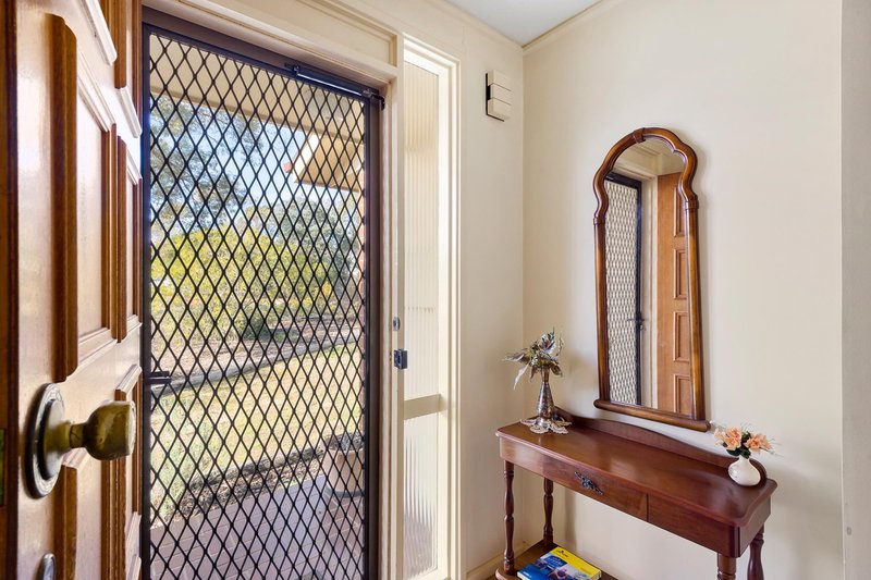 Photo - 3 Croton Street, Rivett ACT 2611 - Image 2