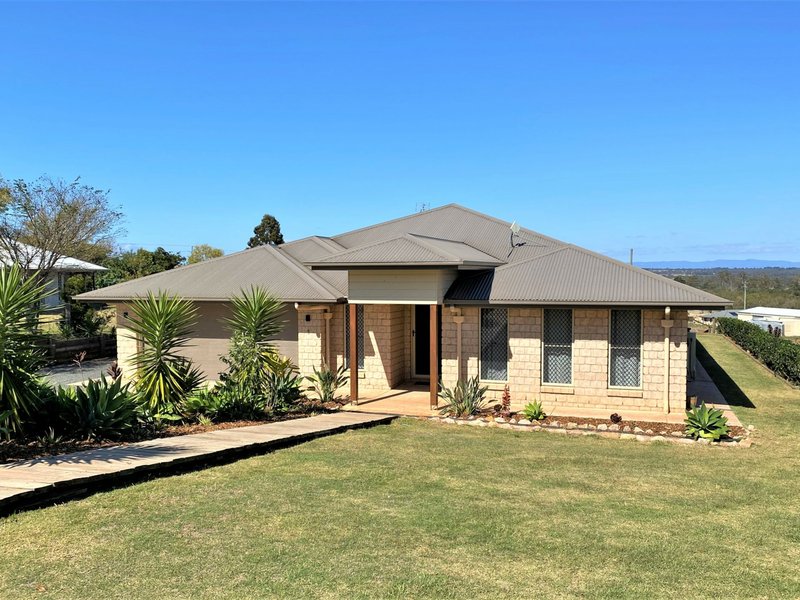 Photo - 3 Crows Ash Crescent, Kingaroy QLD 4610 - Image