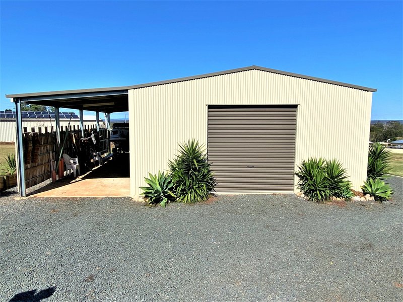 Photo - 3 Crows Ash Crescent, Kingaroy QLD 4610 - Image 23