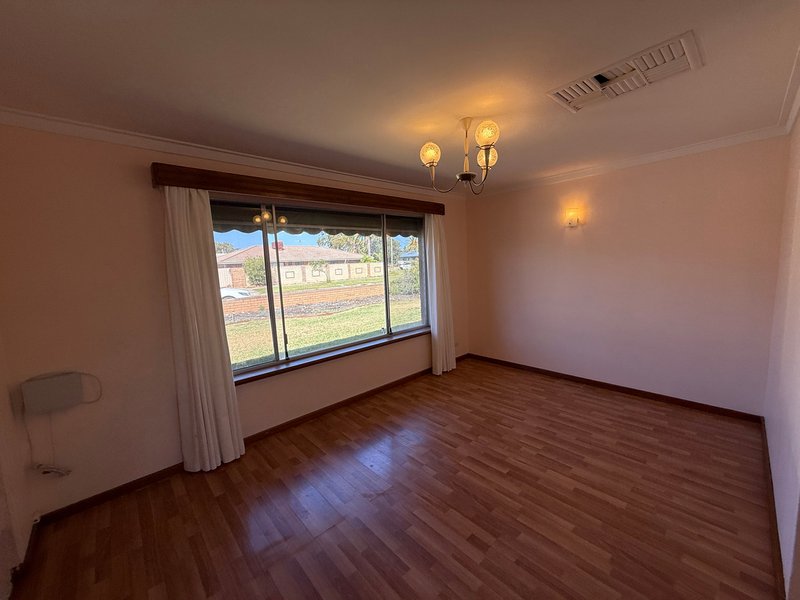 Photo - 3 Cruise Road, Safety Bay WA 6169 - Image 3