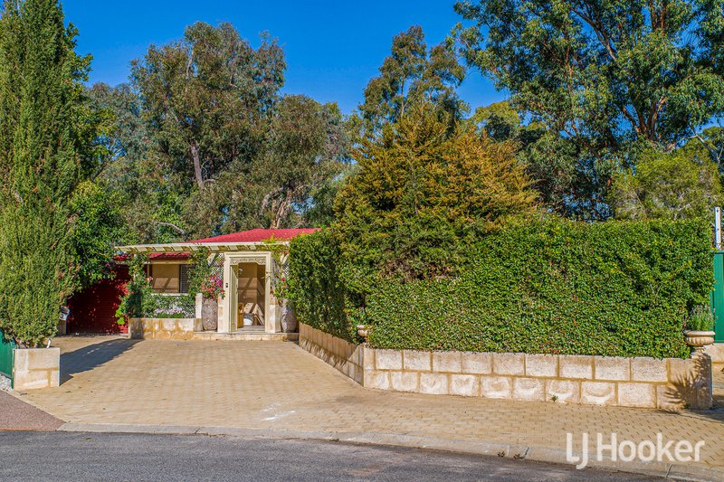 Photo - 3 Cue Court, Gosnells WA 6110 - Image 1