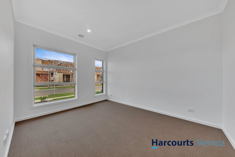 Photo - 3 Cumbungi Road, Beveridge VIC 3753 - Image 3