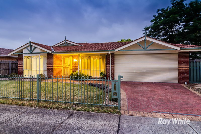 3 Cumquat Court, Cranbourne North VIC 3977