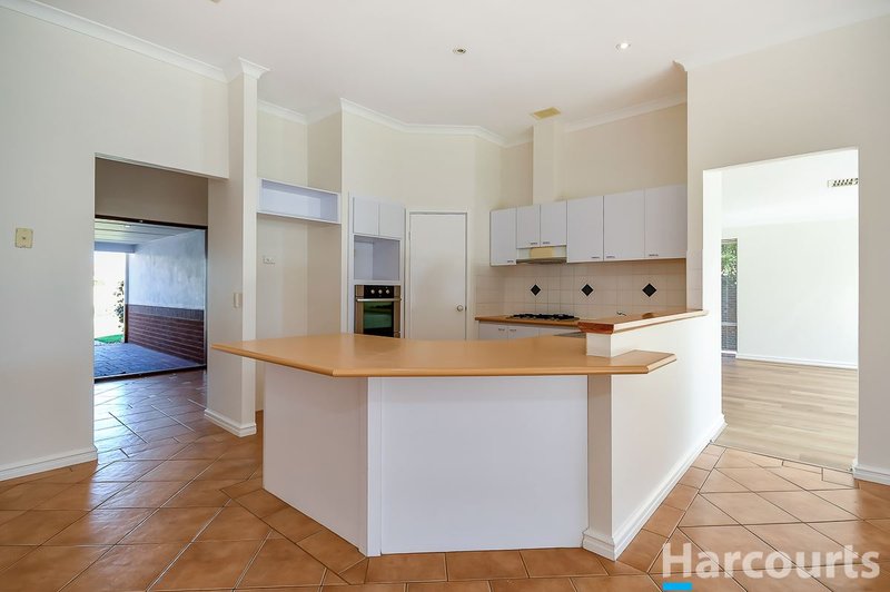 Photo - 3 Cyane Way, Currambine WA 6028 - Image 12