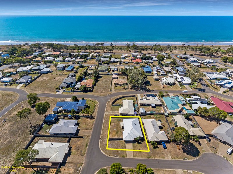 Photo - 3 Cycad Court, Moore Park Beach QLD 4670 - Image 2