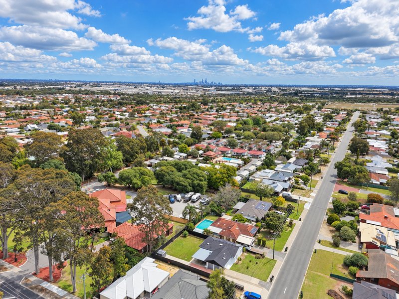 Photo - 3 Cypress Road, Forrestfield WA 6058 - Image 34