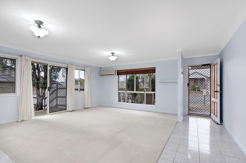 Photo - 3 Daffodil Place, Runcorn QLD 4113 - Image 6