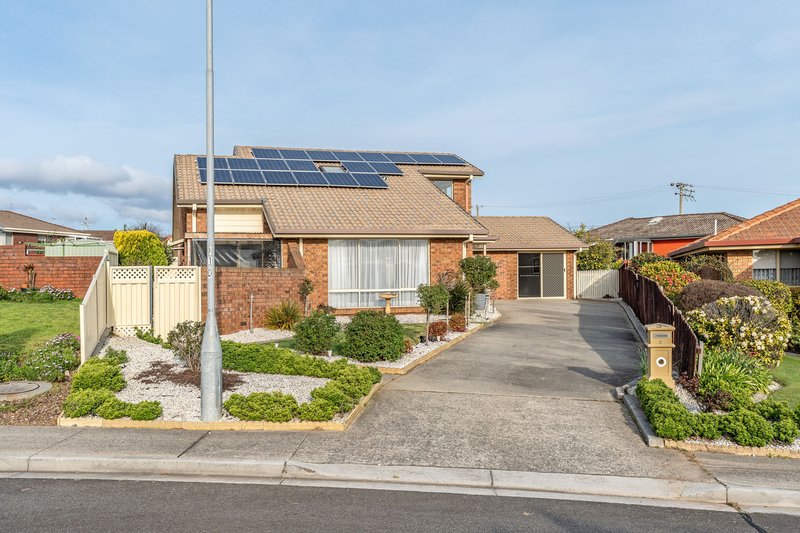 Photo - 3 Dafnis Drive, Newnham TAS 7248 - Image 2