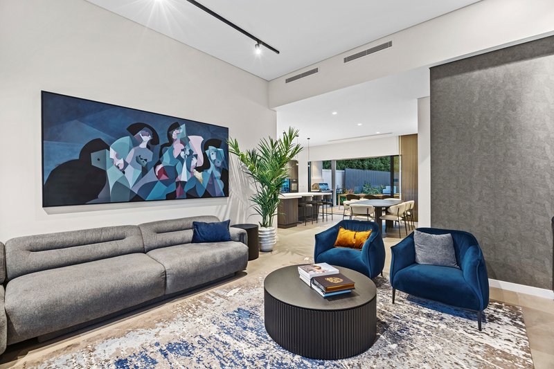 Photo - 3 Dampier Avenue, City Beach WA 6015 - Image 3