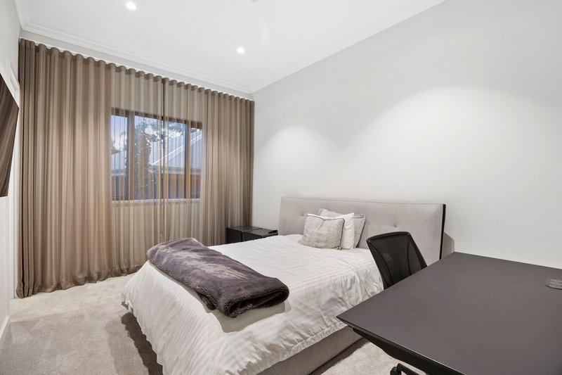 Photo - 3 Dampier Avenue, City Beach WA 6015 - Image 24
