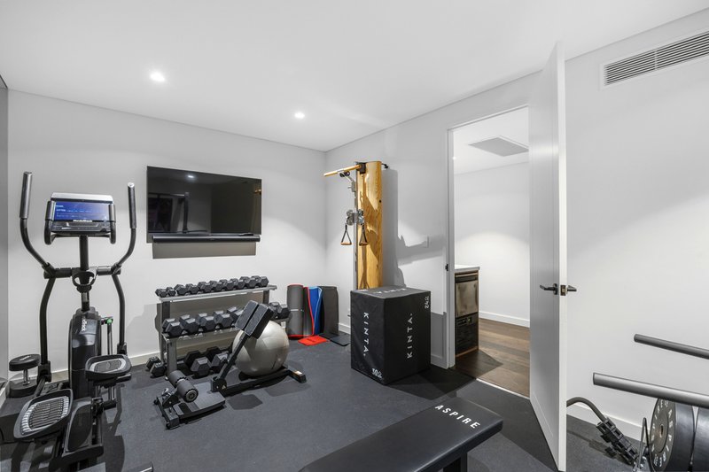Photo - 3 Dampier Avenue, City Beach WA 6015 - Image 29