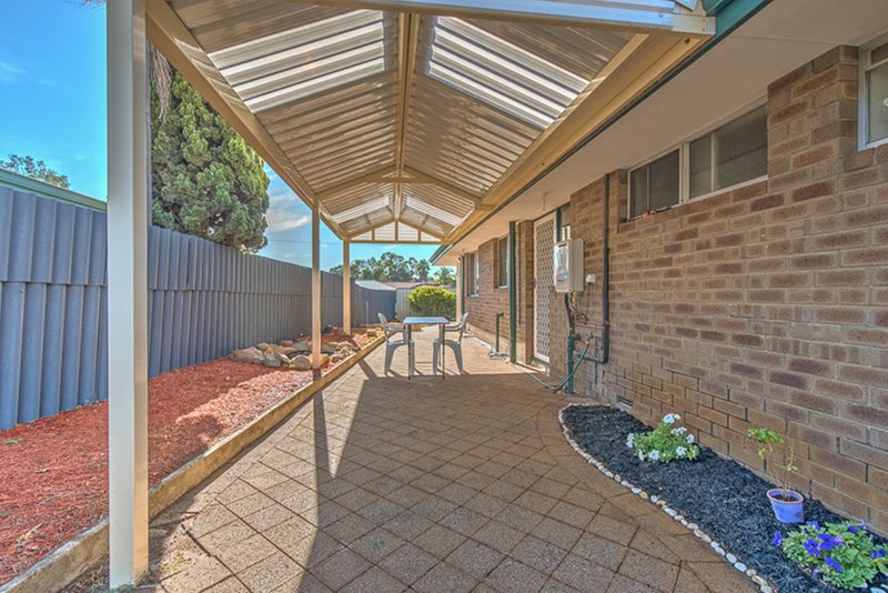 Photo - 3 Danohill Street, Huntingdale WA 6110 - Image 3