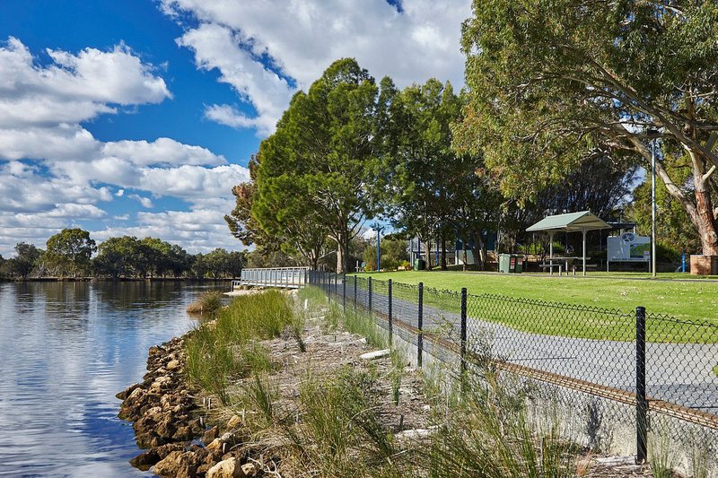 Photo - 3 Darby Place, Ascot WA 6104 - Image 32