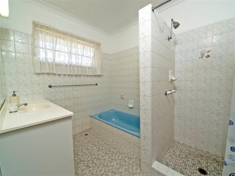 Photo - 3 Dargie Street, Everton Park QLD 4053 - Image 13