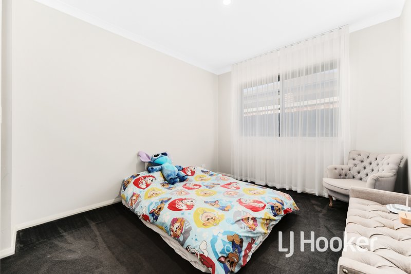 Photo - 3 Darkum Street, Clyde VIC 3978 - Image 10