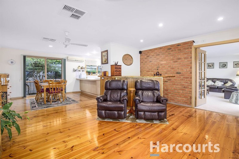 Photo - 3 Darling Court, Rowville VIC 3178 - Image 7