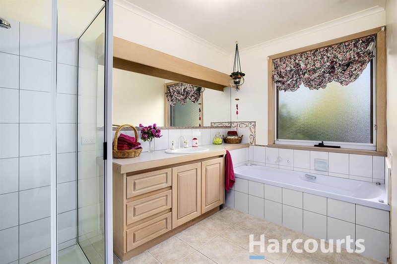 Photo - 3 Darling Court, Rowville VIC 3178 - Image 13