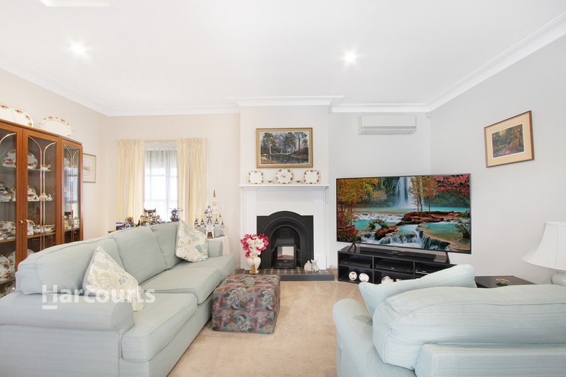 Photo - 3 Darly Avenue, Kanahooka NSW 2530 - Image 5