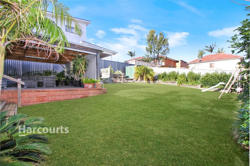 Photo - 3 Darly Avenue, Kanahooka NSW 2530 - Image 10