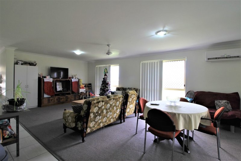 Photo - 3 Darter Close, Lowood QLD 4311 - Image 5