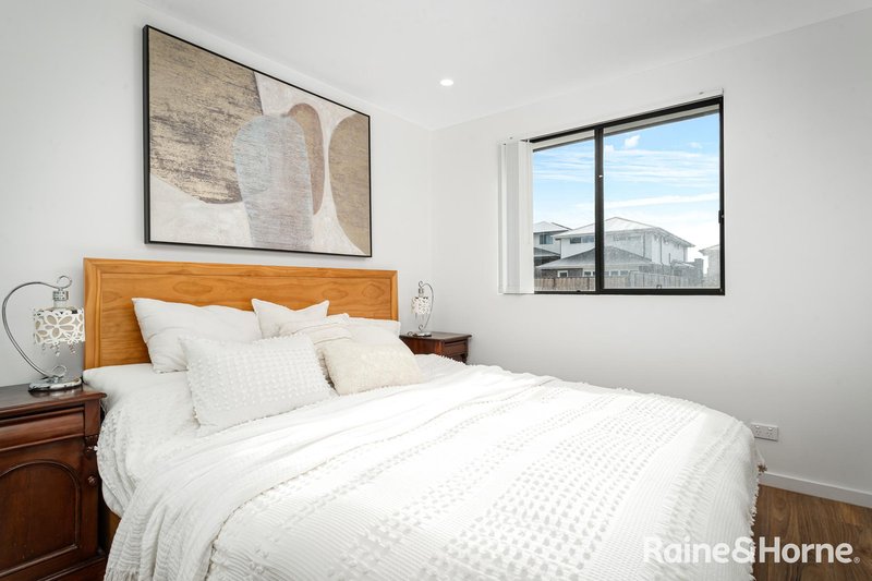 Photo - 3 Dartmoor Street, Box Hill NSW 2765 - Image 5