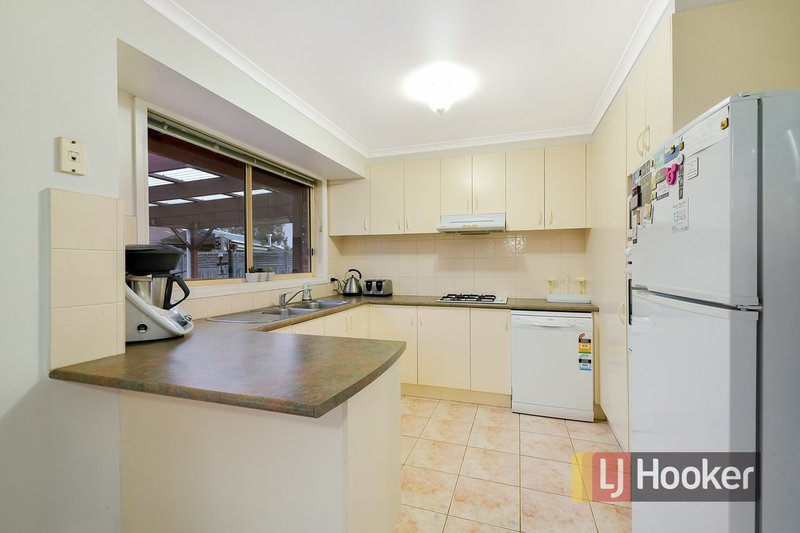 Photo - 3 Darvell Court, Pakenham VIC 3810 - Image 2