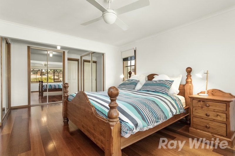 Photo - 3 Daryl Avenue, Glen Waverley VIC 3150 - Image 7