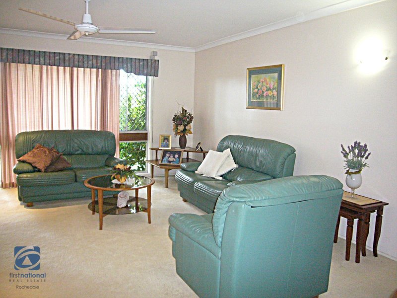 Photo - 3 Davey Street, Rochedale South QLD 4123 - Image 2