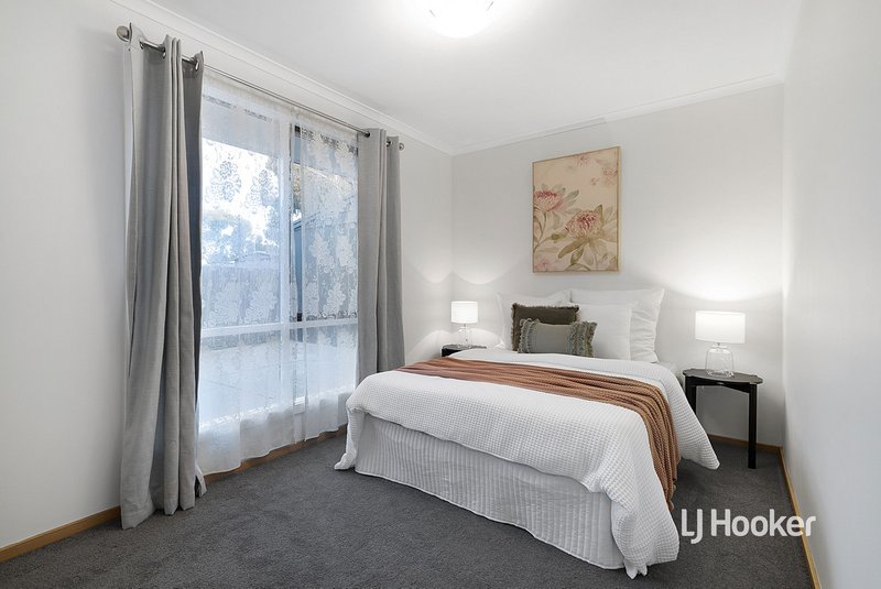 Photo - 3 Davie Crescent, Hoppers Crossing VIC 3029 - Image 10