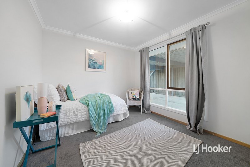 Photo - 3 Davie Crescent, Hoppers Crossing VIC 3029 - Image 11