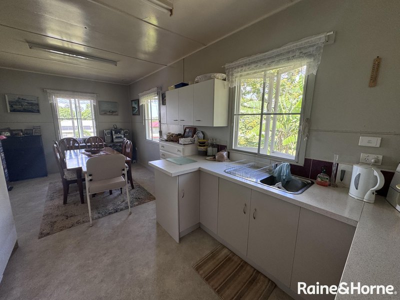Photo - 3 Davies Street, Yarraman QLD 4614 - Image 3