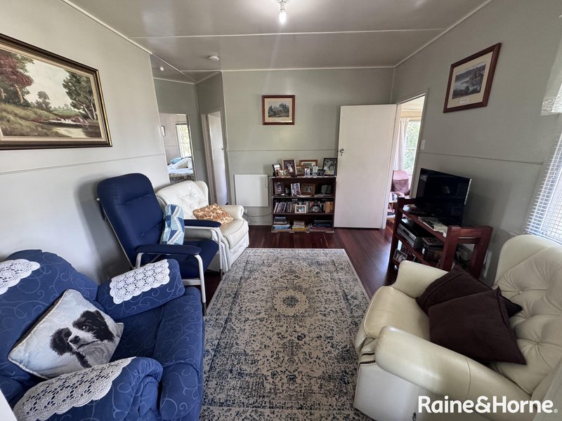 Photo - 3 Davies Street, Yarraman QLD 4614 - Image 6