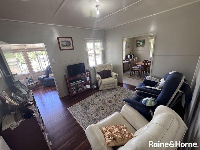 Photo - 3 Davies Street, Yarraman QLD 4614 - Image 7