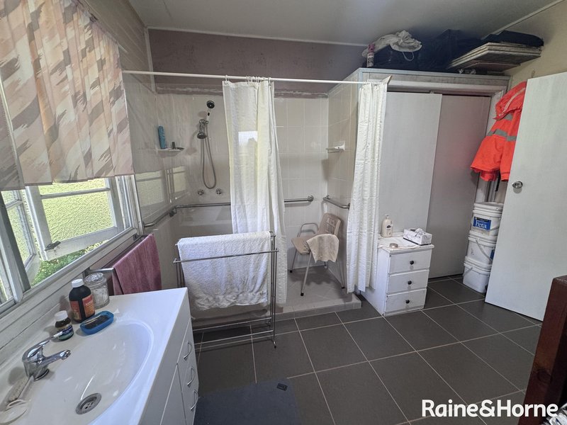 Photo - 3 Davies Street, Yarraman QLD 4614 - Image 21
