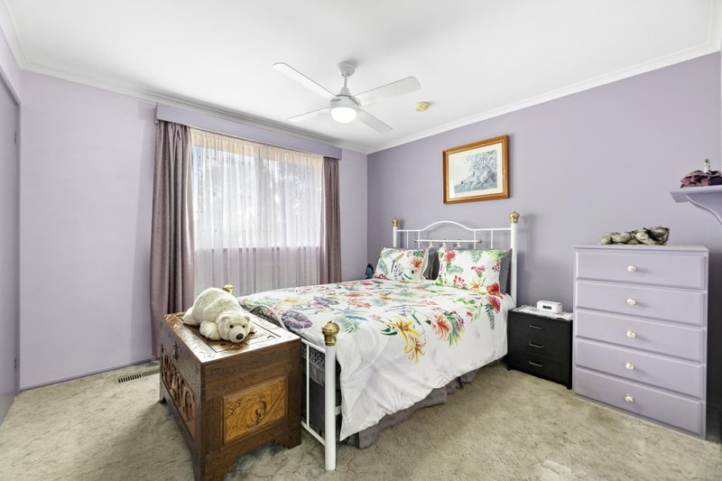 Photo - 3 Dean Place, Charnwood ACT 2615 - Image 7