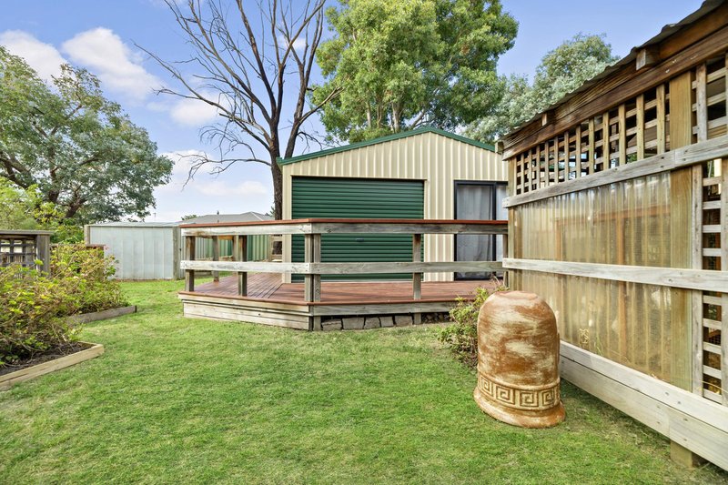 Photo - 3 Dean Place, Charnwood ACT 2615 - Image 16