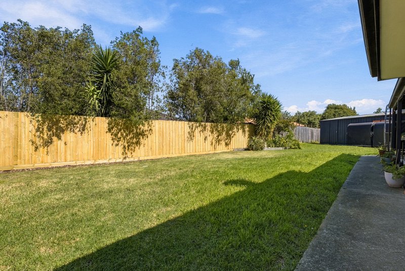 Photo - 3 Delage Close, Keilor Downs VIC 3038 - Image 8