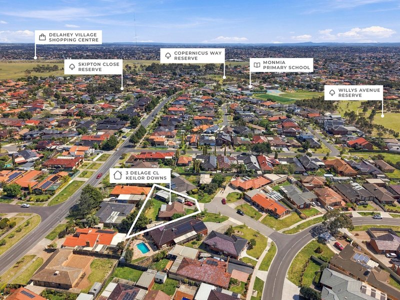Photo - 3 Delage Close, Keilor Downs VIC 3038 - Image 11