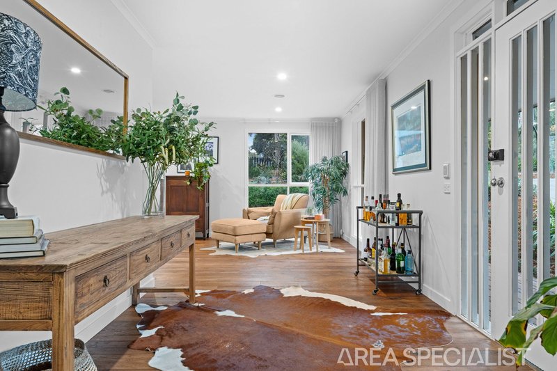 Photo - 3 Derinya Drive, Frankston South VIC 3199 - Image 2