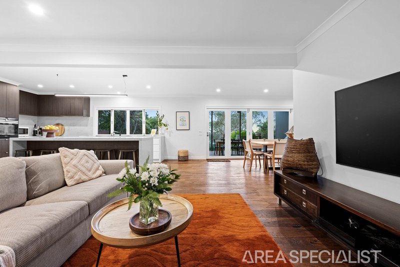 Photo - 3 Derinya Drive, Frankston South VIC 3199 - Image 7