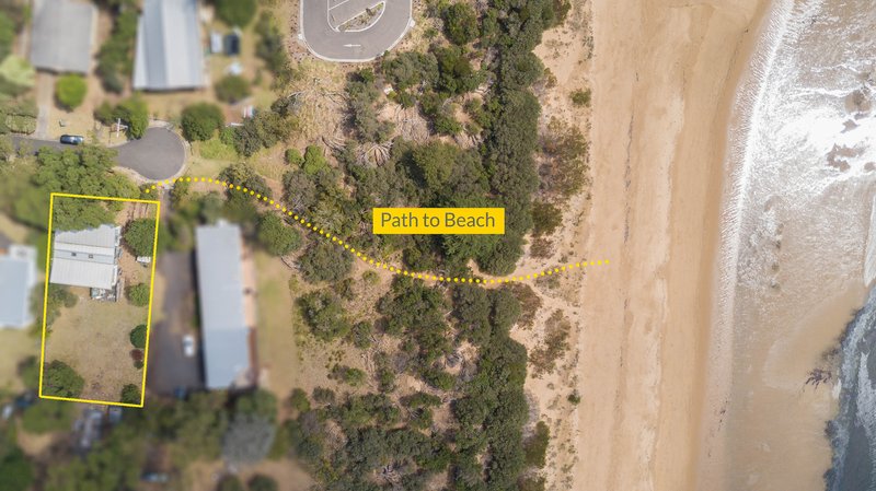 Photo - 3 Devon Avenue, Cowes VIC 3922 - Image 2