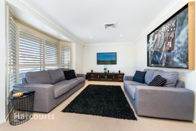 Photo - 3 Diamantina Close, St Clair NSW 2759 - Image 2