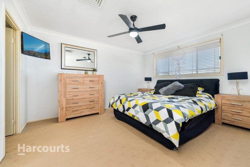 Photo - 3 Diamantina Close, St Clair NSW 2759 - Image 4