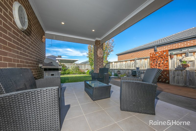 Photo - 3 Dichondra Way, Sunbury VIC 3429 - Image 15