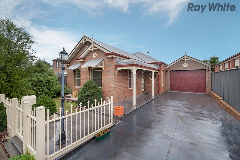 3 Dickerson Way, Caroline Springs VIC 3023