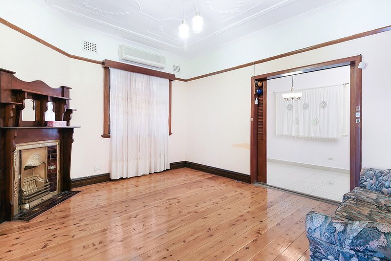 Photo - 3 Dinora Street, Belmore NSW 2192 - Image 3