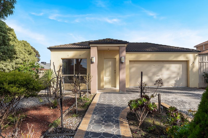 Photo - 3 Discovery Close, Craigieburn VIC 3064 - Image 1