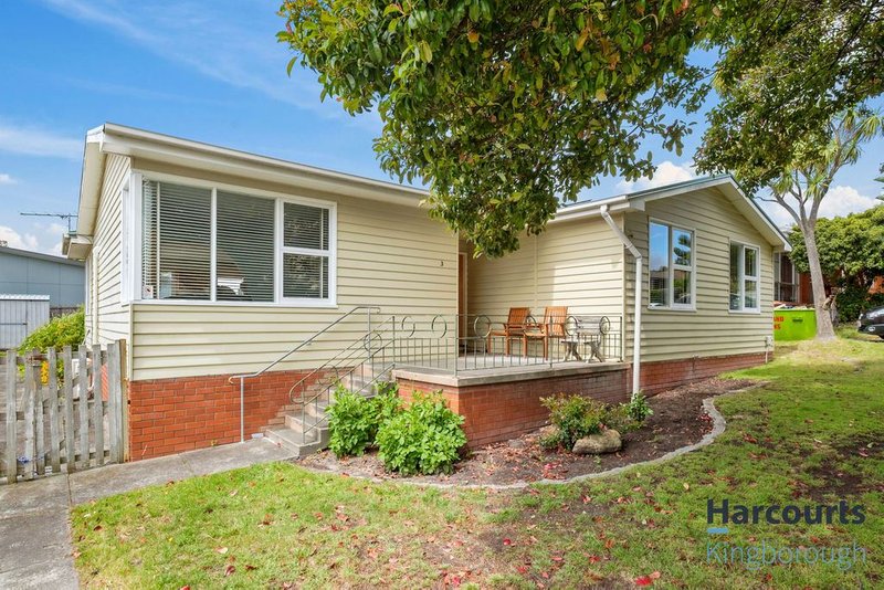 Photo - 3 Dollery Drive, Kingston TAS 7050 - Image 2